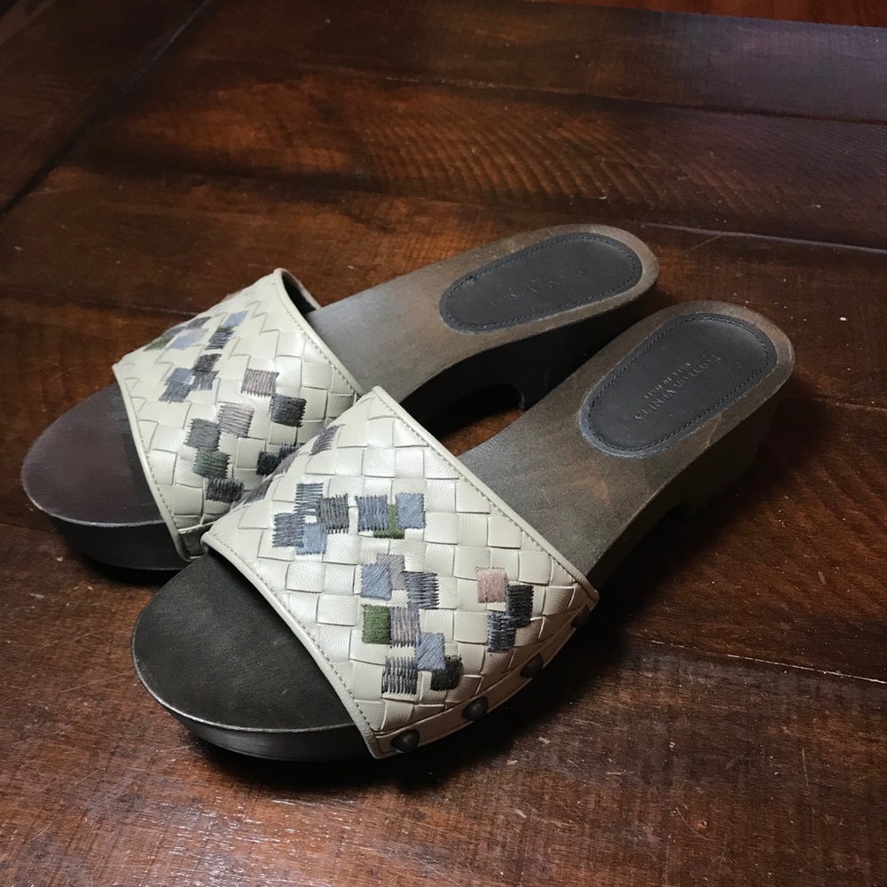Bottega Veneta Embroidered Woven Leather Clog 38.5